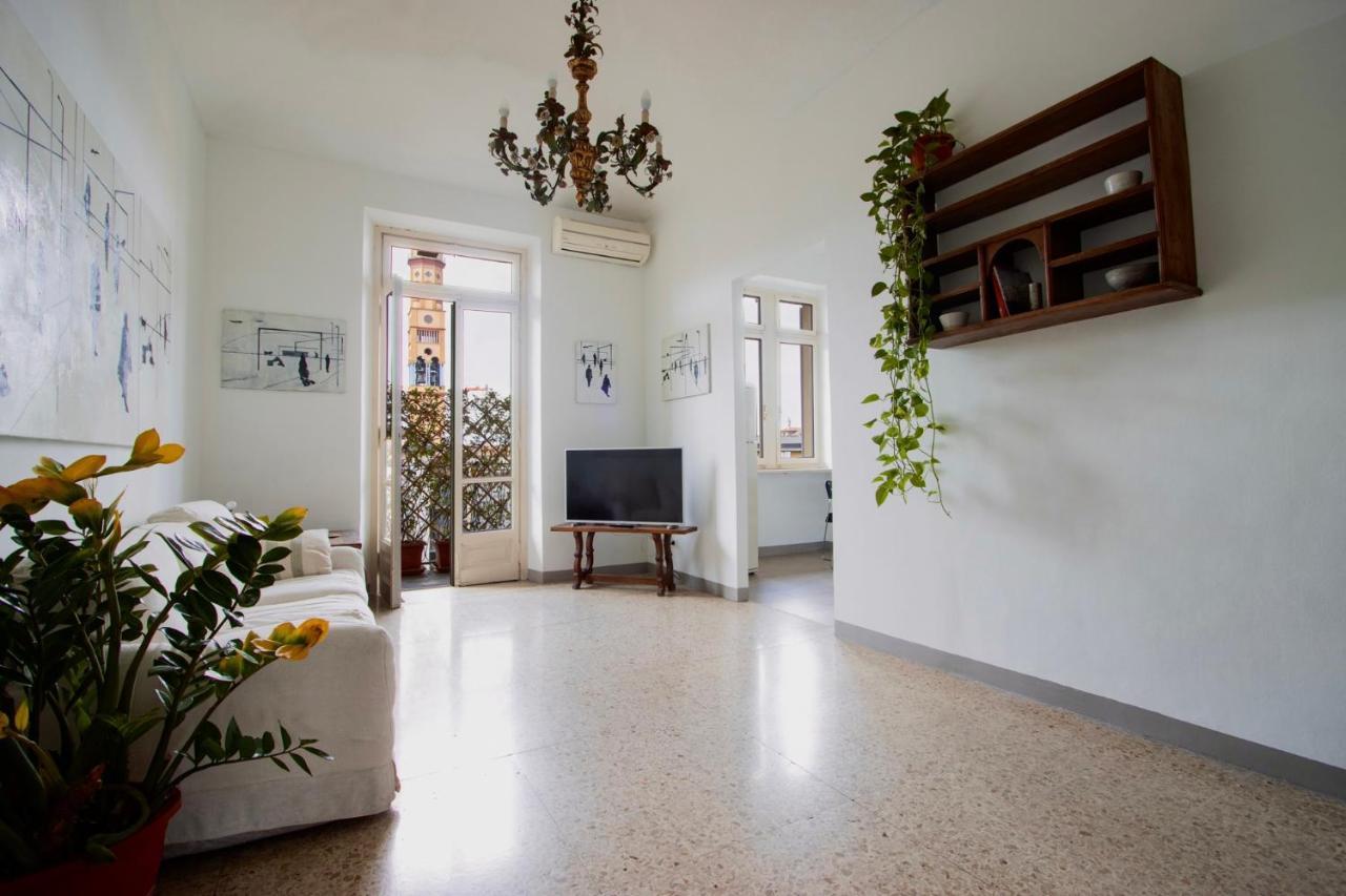 Casa D'Artista - Charming Apartment + Parking Torino Kültér fotó