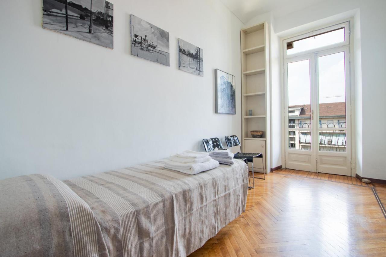 Casa D'Artista - Charming Apartment + Parking Torino Kültér fotó